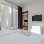 Rev-fueloep Panzio Bed & Breakfast Révfülöp